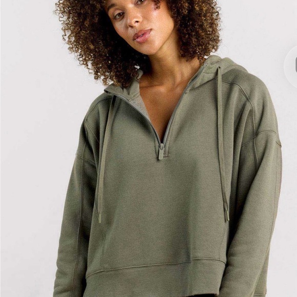 nuuds Tops - Nuuds Vintage Fleece Olive Green Hoodie